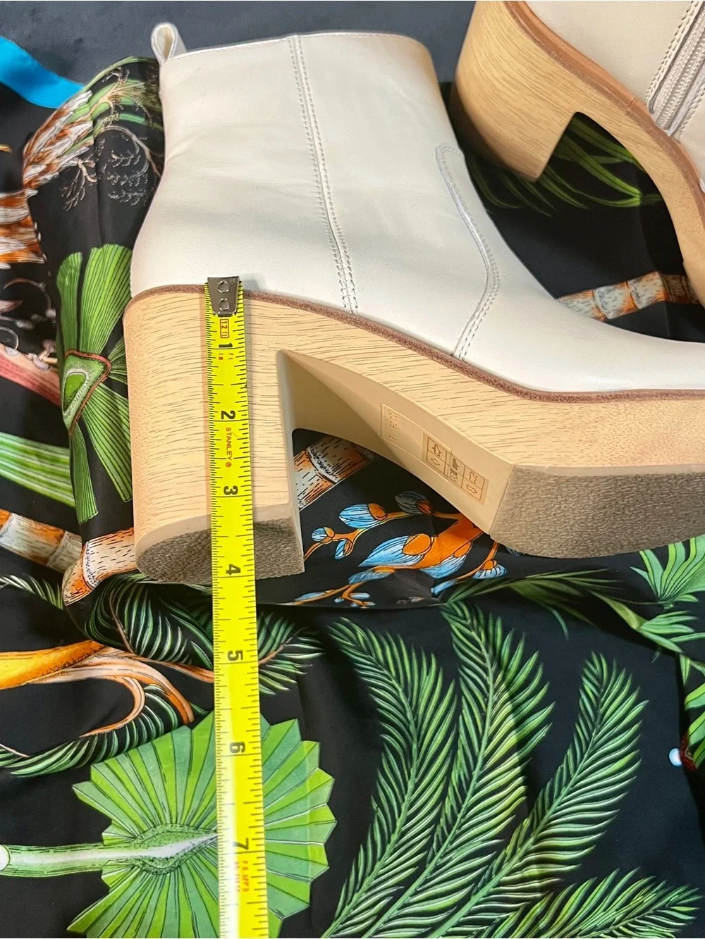 Anthropologie Dolce Vita Cecile Cream Platform Leather Boho Chunky Boots 7